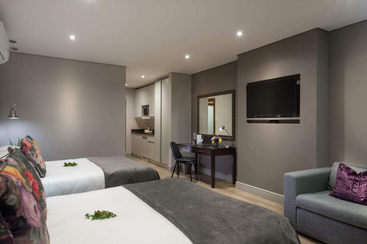 River Place Manor Апингтон Экстерьер фото